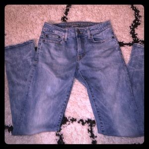 🦅American Eagle jeans